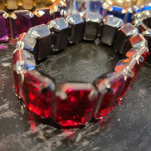 Claire's 6 Stretch Bracelets - Picture 2 of 3